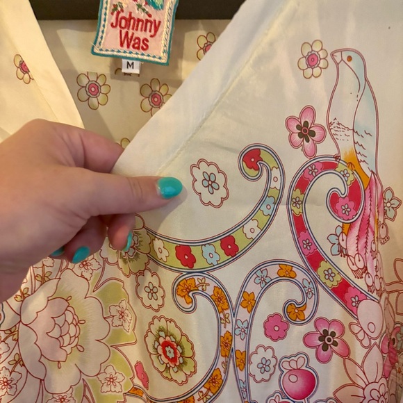 Johnny Was Tops - Johnny Was 100% Silk Multicolor Floral and Bird Design Tunic Blouse Medium